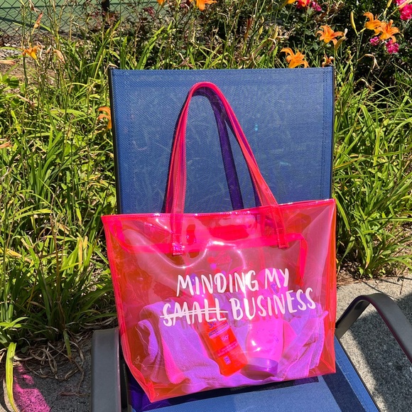Minding My Small Business Tote - Picture 4 of 6
